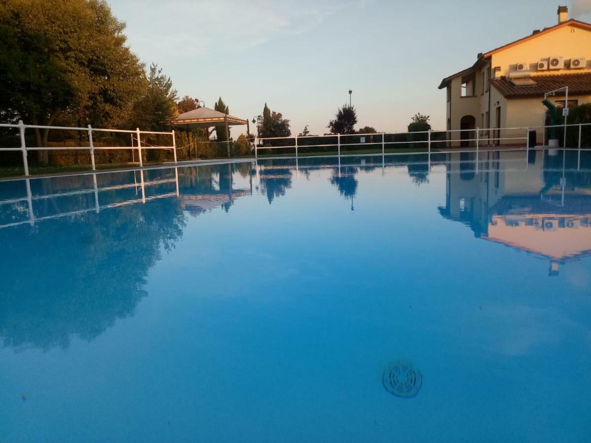 Residence Serristori Кастільон-Фйорентіно Екстер'єр фото